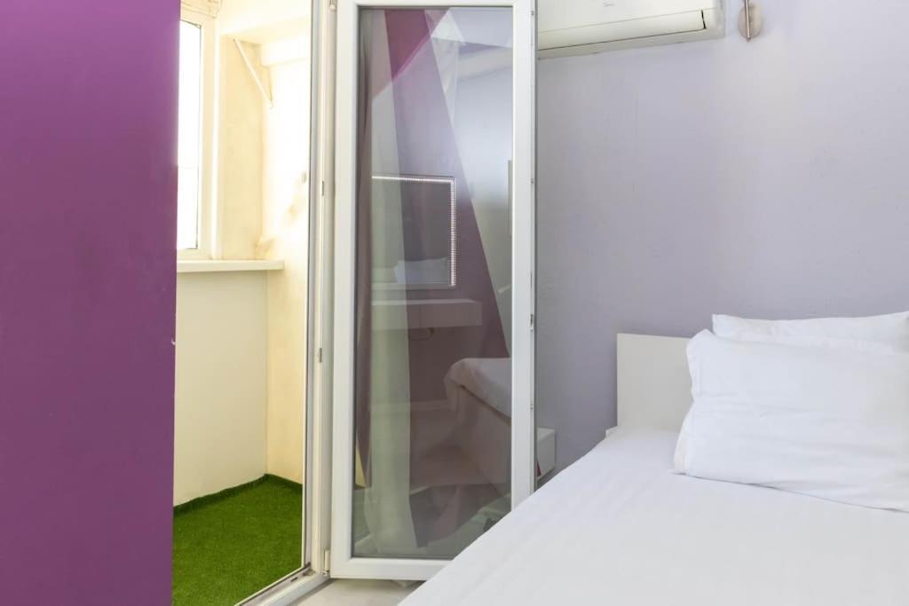 Sunny 2-Bedroom Maisonette Varna & Parking エクステリア 写真